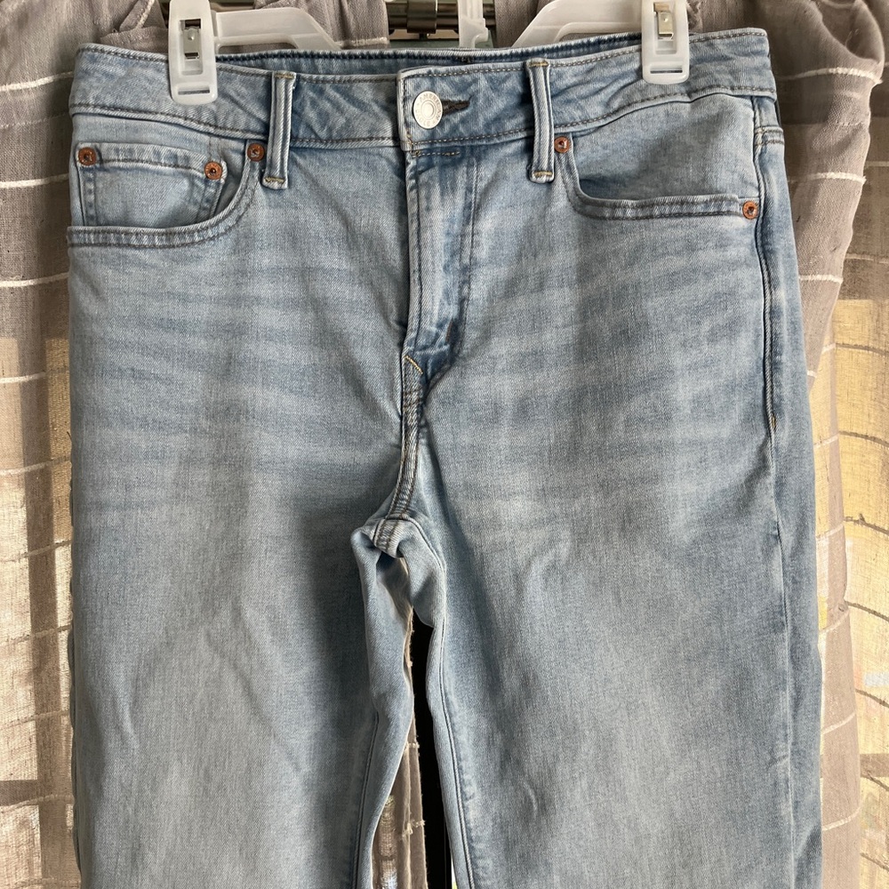 American Eagle men’s jeans slim straight 32 x 32 light denim Airflex +